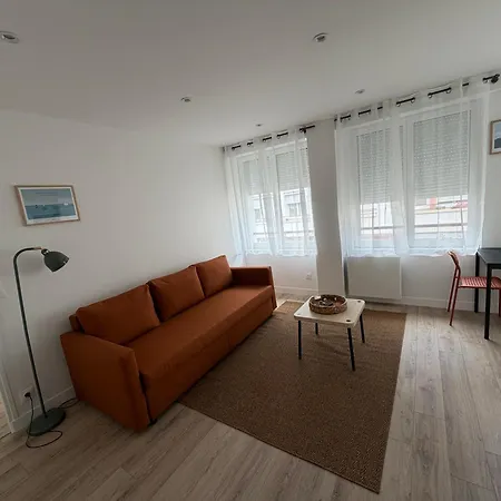 T2 - 102 - Hyper Centre - Integralement Renove - Toutes Commodites A Pied *